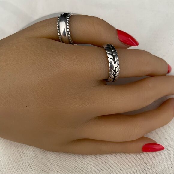 #23 Two Retro Sterling Silver Rings - Picture 3 of 3